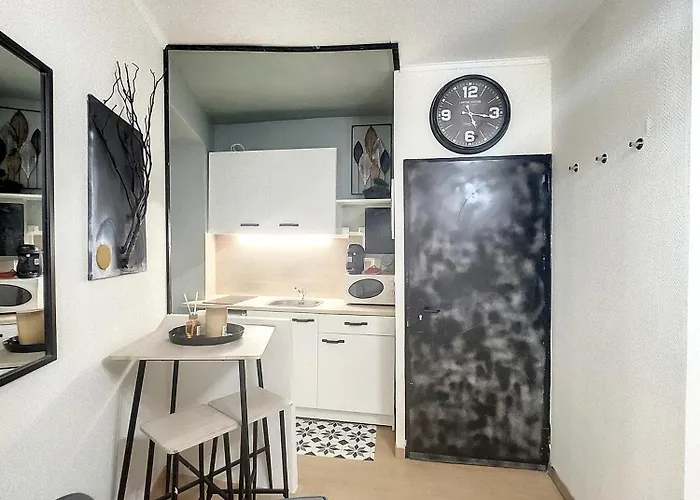 شقة Le Petit Duplex Du Paul B *